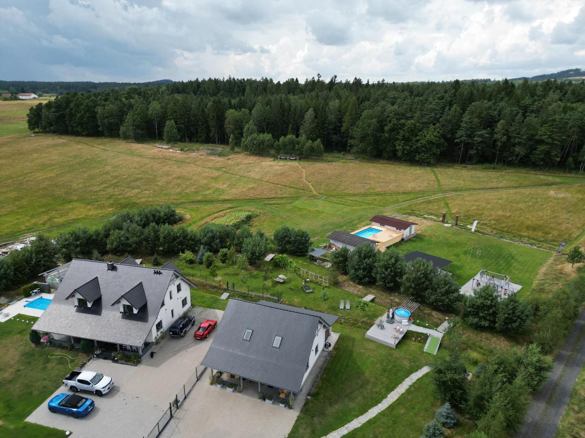Izerska Baza - Basen, Ebike, Narty, Sauna, Jacuzzi, Las Blisko Swieradow Zdroj - 5D Apartamenty Giebultow  Eksteriør billede